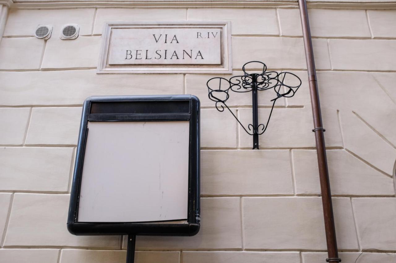 Ferienwohnung Joivy Trevi Fountain'S Relais Rom Exterior foto