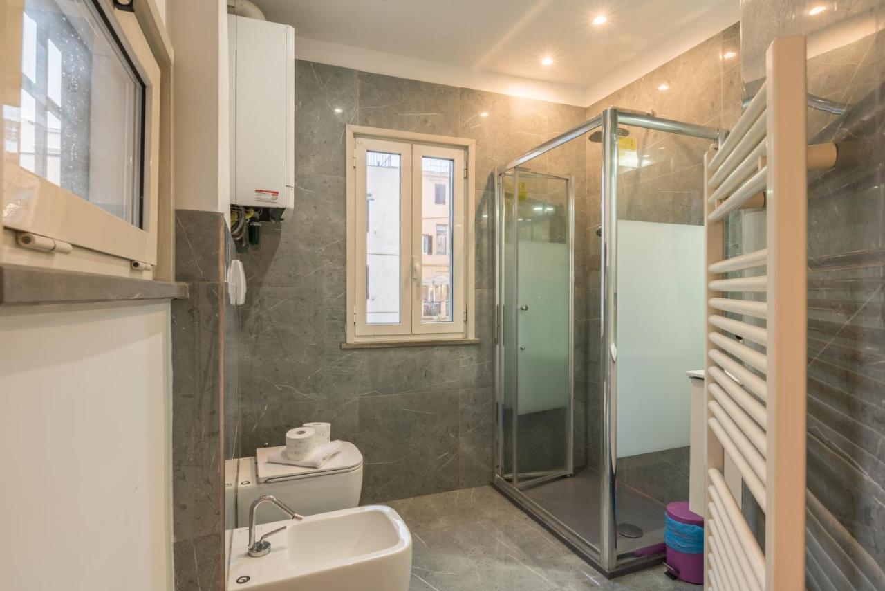 Ferienwohnung Joivy Trevi Fountain'S Relais Rom Exterior foto