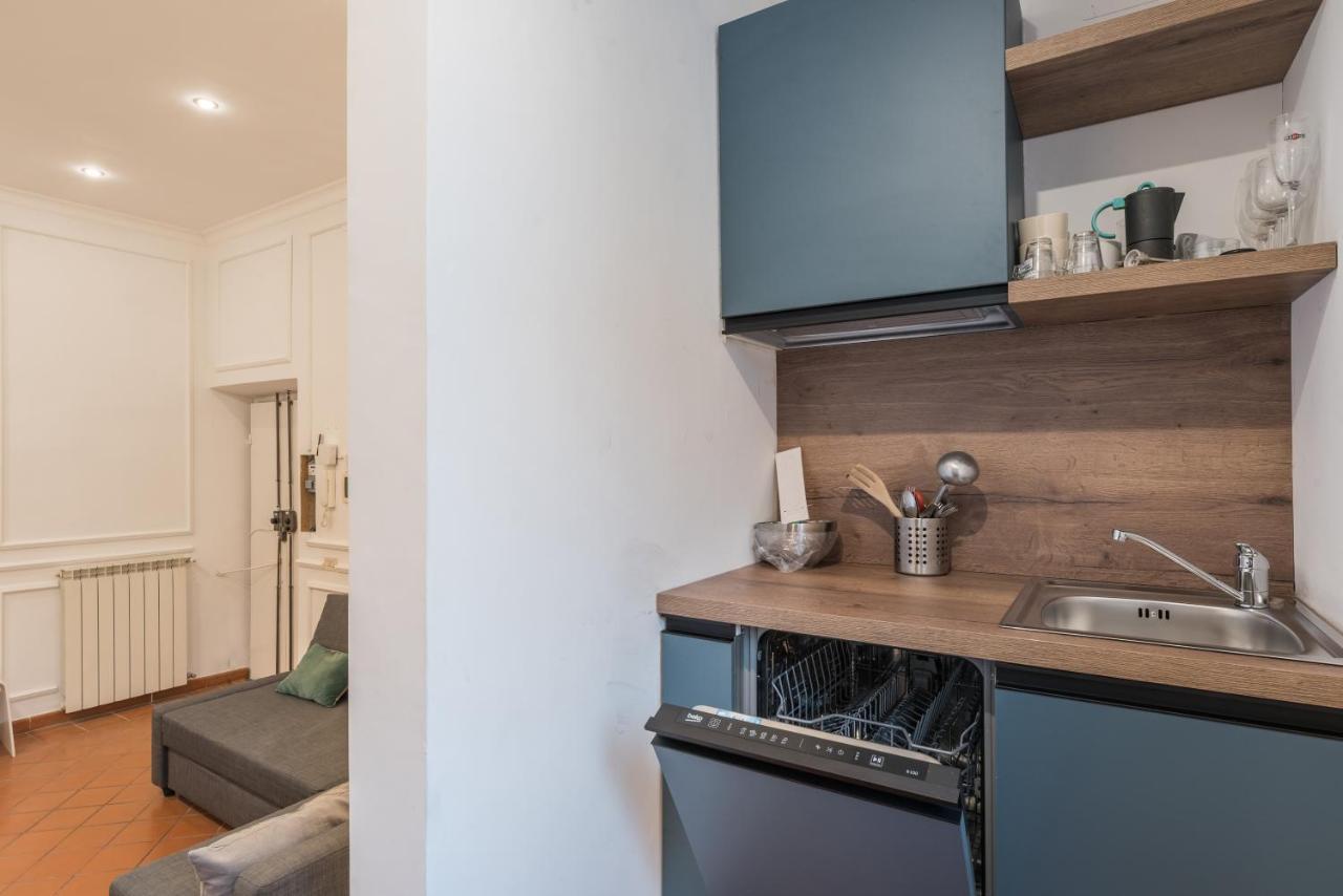 Ferienwohnung Joivy Trevi Fountain'S Relais Rom Exterior foto